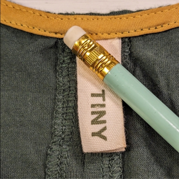 💚🏵️ Anthropologie Tiny Evesham Satin Floral Top, S - Picture 4 of 14